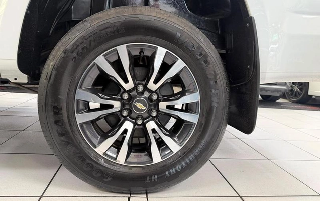 imagem-https://www.socarrao.com.br/sc-vehicle-images-prod/3999265/1790005809597-8473718_18_B_2fac501f1a.jpeg