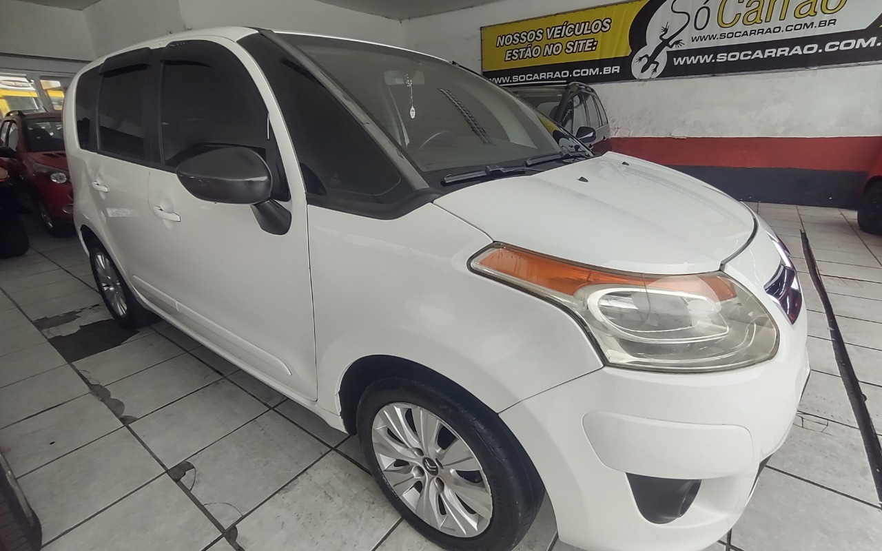 imagem-https://www.socarrao.com.br/sc-vehicle-images-prod/3999294/1790017818658-SU1HXzIwMjYwOTIxXzExMTM1MjM4MV9IRFIuanBn.jpg