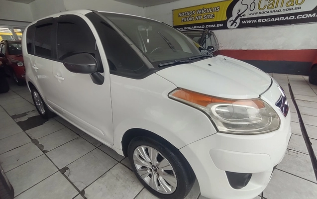 imagem-https://www.socarrao.com.br/sc-vehicle-images-prod/3999294/1790017818658-SU1HXzIwMjYwOTIxXzExMTM1MjM4MV9IRFIuanBn.jpg