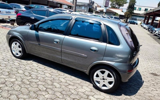 imagem-https://www.socarrao.com.br/sc-vehicle-images-prod/3999575/1790006662415-8496804_2_B_536687ab57.jpeg