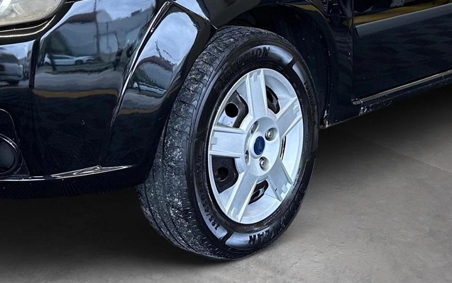 imagem-https://www.socarrao.com.br/sc-vehicle-images-prod/3999659/1790027423225-8388484_4_B_91b46a48d0.jpeg