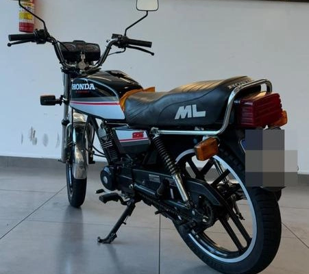 imagem-https://www.socarrao.com.br/sc-vehicle-images-prod/3999670/1790014391367-8493278_10_B_6ff8578b26.jpeg