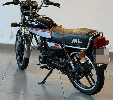 imagem-https://www.socarrao.com.br/sc-vehicle-images-prod/3999670/1790014391367-8493278_12_B_6ae8b8a11f.jpeg