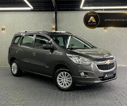 Chevrolet Spin 2015 Cinza — foto 1 de 3