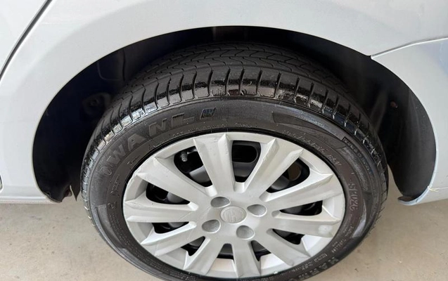 imagem-https://www.socarrao.com.br/sc-vehicle-images-prod/3999706/1790007069352-8385084_11_B_89d1aae9e8.jpeg