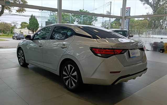 imagem-https://www.socarrao.com.br/sc-vehicle-images-prod/3999900/1791945694647-31cd8b21-4723-4a0c-83b9-2a76bfb0b8c820261008184720.jpeg