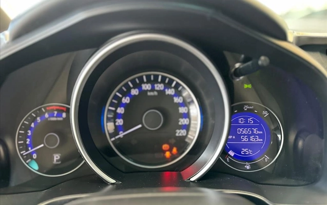imagem-https://www.socarrao.com.br/sc-vehicle-images-prod/3999932/1790007452246-9b494ab6-c52b-4fb0-be94-240d5221dd1e20260921131138.jpeg