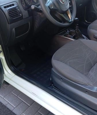 imagem-https://www.socarrao.com.br/sc-vehicle-images-prod/4000006/1790007707155-8487506_5_B_9538f1389c.jpeg