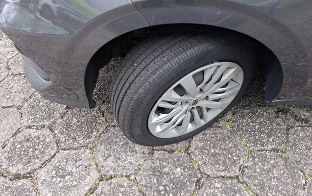 imagem-https://www.socarrao.com.br/sc-vehicle-images-prod/4000074/1790007941673-1_012531.jpg