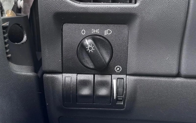 imagem-https://www.socarrao.com.br/sc-vehicle-images-prod/4000079/1790007953063-8405488_13_B_62a9327936.jpeg