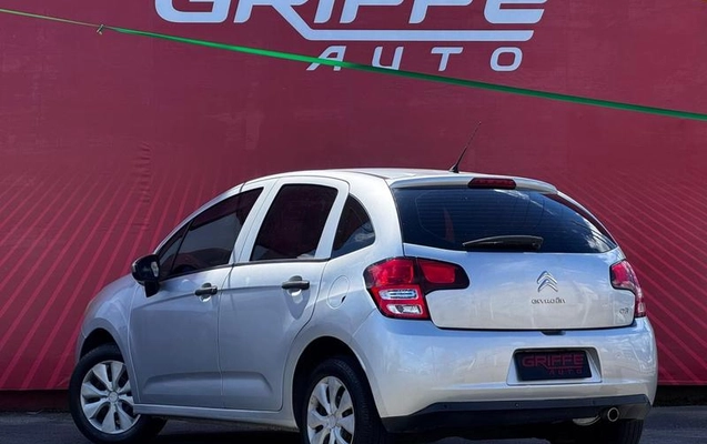 imagem-https://www.socarrao.com.br/sc-vehicle-images-prod/4000081/1790007956513-8470735_5_B_011418bc02.jpeg