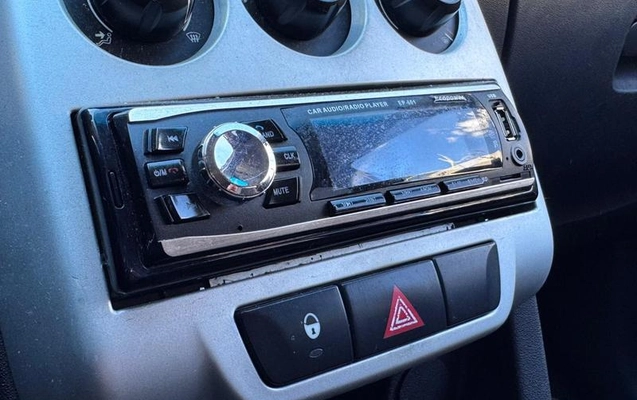imagem-https://www.socarrao.com.br/sc-vehicle-images-prod/4000081/1790007956522-8470735_11_B_e709a0ba48.jpeg