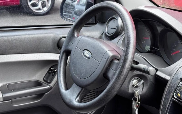 imagem-https://www.socarrao.com.br/sc-vehicle-images-prod/4000083/1790007958422-8482664_7_B_40ff5f20c6.jpeg