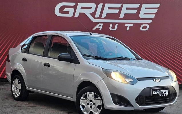 imagem-https://www.socarrao.com.br/sc-vehicle-images-prod/4000087/1790177811155-8487681_2_B_fb7d69f1b2.jpeg