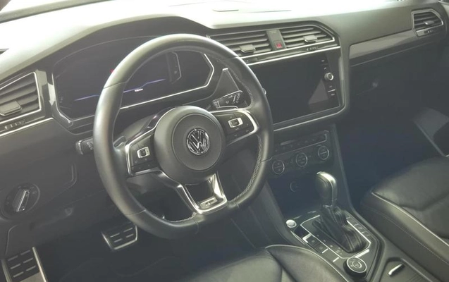imagem-https://www.socarrao.com.br/sc-vehicle-images-prod/4000122/1790008681197-8490776_6_B_9d2c502a17.jpeg