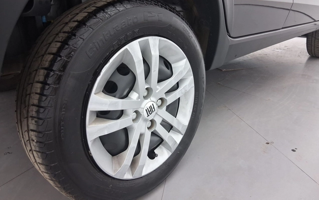 imagem-https://www.socarrao.com.br/sc-vehicle-images-prod/4000167/1790008211881-1_055114.jpg