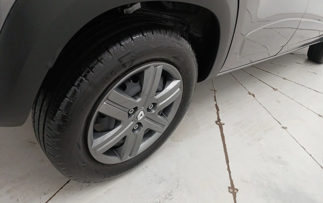 imagem-https://www.socarrao.com.br/sc-vehicle-images-prod/4000220/1790008303981-1_121211.jpg