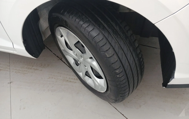 imagem-https://www.socarrao.com.br/sc-vehicle-images-prod/4000225/1790008318550-1_084400.jpg