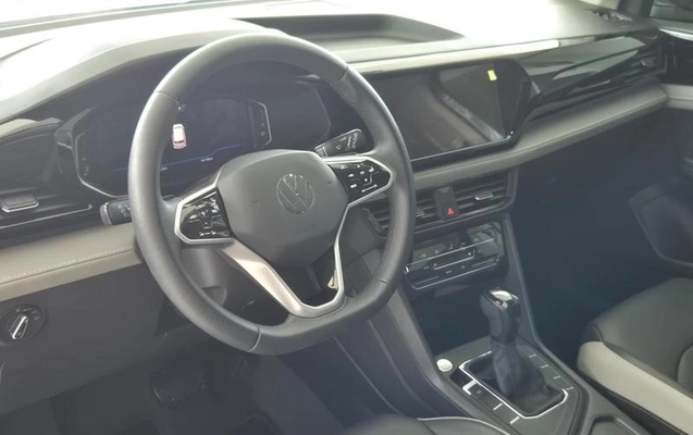 imagem-https://www.socarrao.com.br/sc-vehicle-images-prod/4000245/1790008388489-8490828_20_B_988c1631fc.jpeg