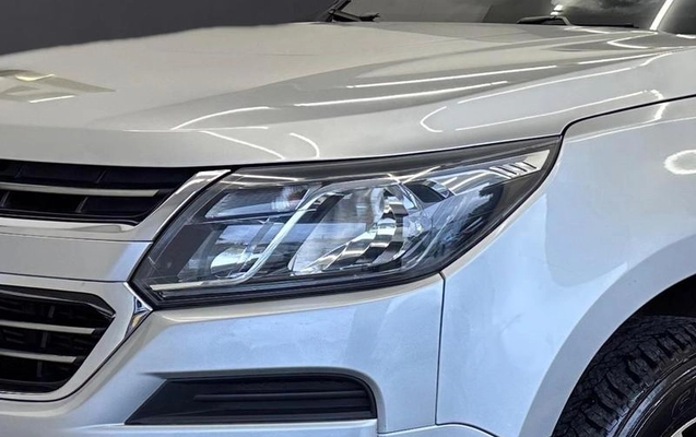 imagem-https://www.socarrao.com.br/sc-vehicle-images-prod/4000258/1790027454169-8489990_17_B_80fe7a7ec2.jpeg