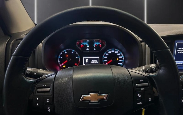imagem-https://www.socarrao.com.br/sc-vehicle-images-prod/4000258/1790027454182-8489990_1_B_c1c341d1e8.jpeg