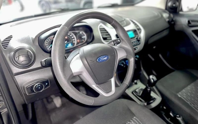 imagem-https://www.socarrao.com.br/sc-vehicle-images-prod/4000378/1790008680956-8495661_5_B_908b6ce7da.jpeg