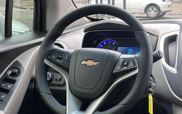 imagem-https://www.socarrao.com.br/sc-vehicle-images-prod/4000410/1790197540842-8496997_8_B_ec81071548.jpeg