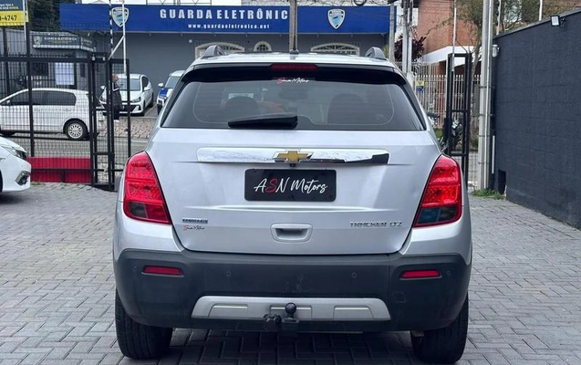 imagem-https://www.socarrao.com.br/sc-vehicle-images-prod/4000410/1790197540844-8496997_17_B_5787539d55.jpeg
