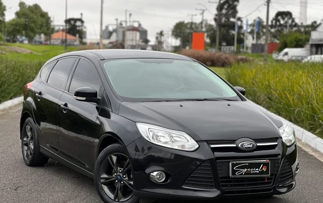imagem-https://www.socarrao.com.br/sc-vehicle-images-prod/4000465/1790008804839-V2hhdHNBcHAgSW1hZ2UgMjAyNi0wOS0xOCBhdCAxOS4wMy4zOC5qcGVn.jpeg