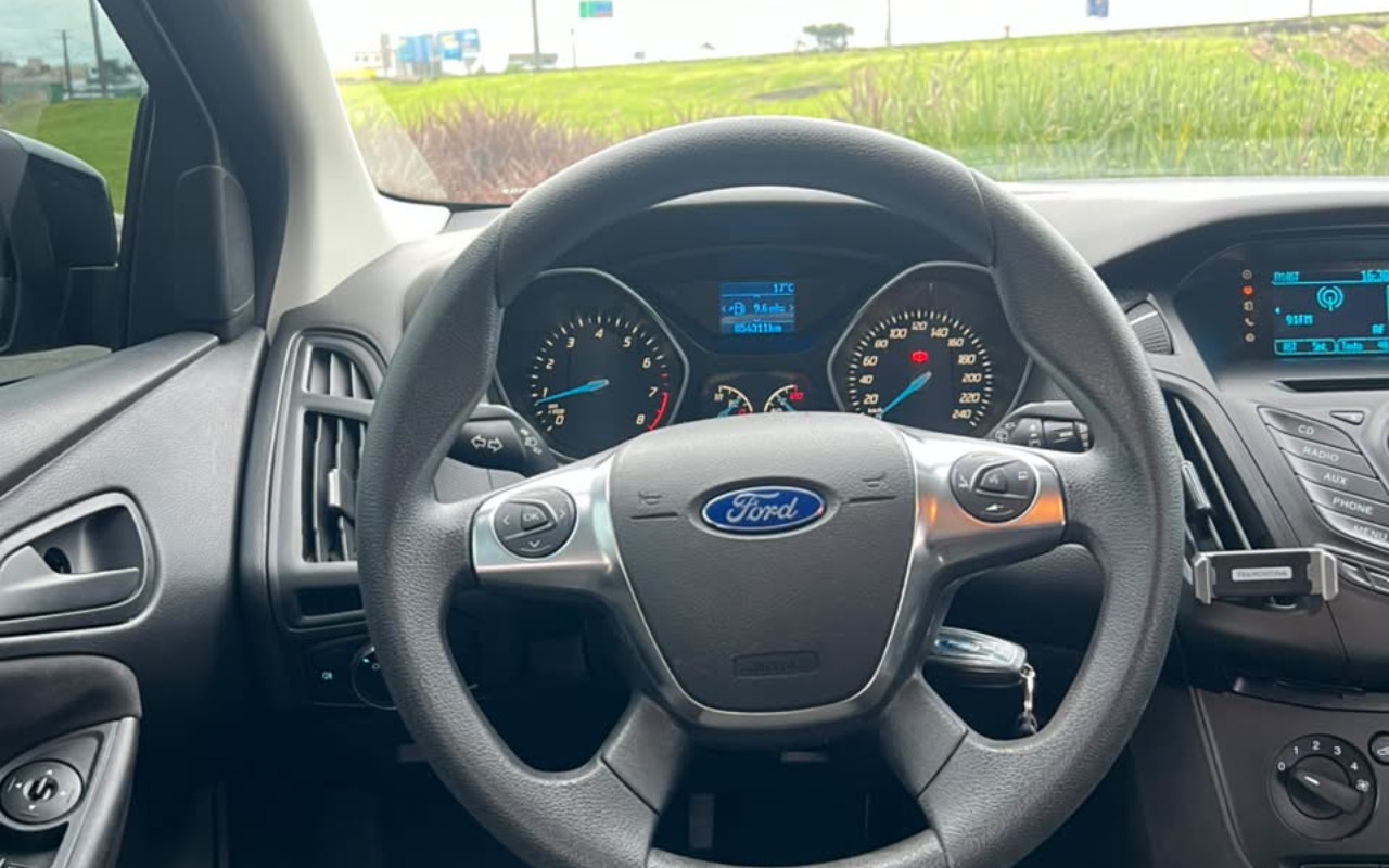 imagem-https://www.socarrao.com.br/sc-vehicle-images-prod/4000465/1790008805491-V2hhdHNBcHAgSW1hZ2UgMjAyNi0wOS0xOCBhdCAxOS4wMy40MSAoMSkuanBlZw.jpeg