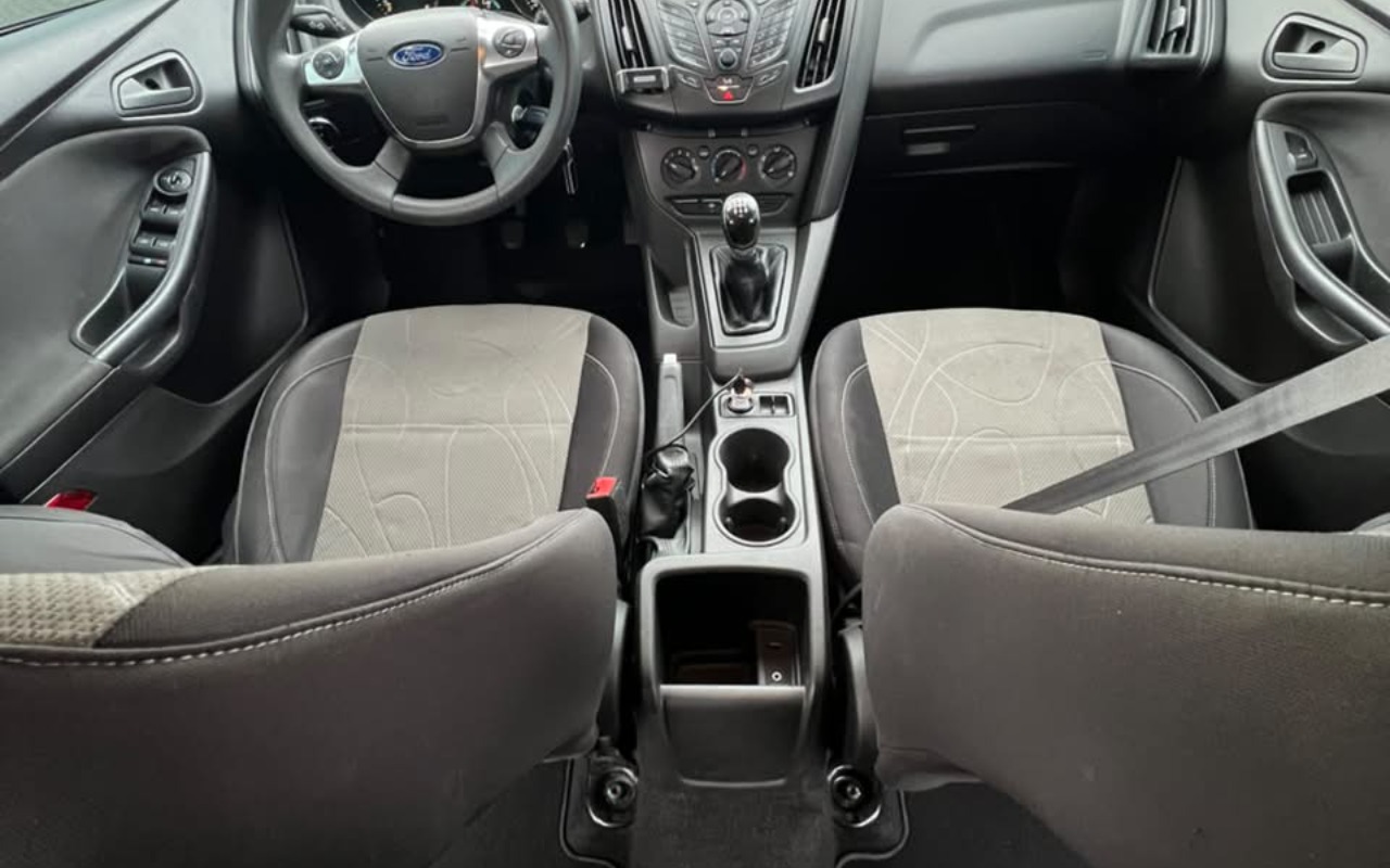 imagem-https://www.socarrao.com.br/sc-vehicle-images-prod/4000465/1790008805690-V2hhdHNBcHAgSW1hZ2UgMjAyNi0wOS0xOCBhdCAxOS4wMy40MiAoMSkuanBlZw.jpeg