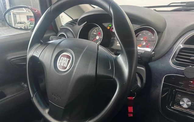 imagem-https://www.socarrao.com.br/sc-vehicle-images-prod/4000557/1790008957201-8434446_15_B_7b30adc276.jpeg