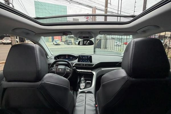 imagem-https://www.socarrao.com.br/sc-vehicle-images-prod/4000580/1790018950215-8497012_7_B_bc92b7c229.jpeg