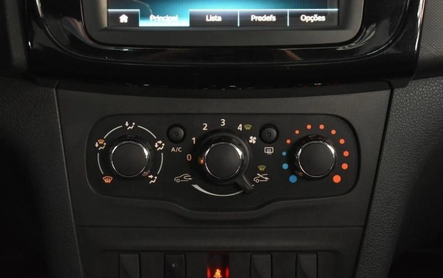 imagem-https://www.socarrao.com.br/sc-vehicle-images-prod/4000590/1790009009040-8407962_9_B_54e68d5f91.jpeg