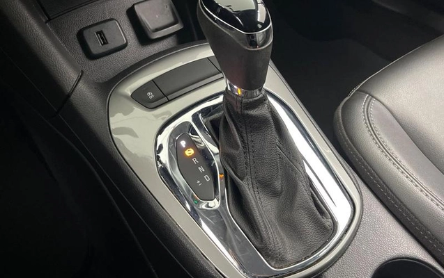 imagem-https://www.socarrao.com.br/sc-vehicle-images-prod/4000616/1790009027464-8445760_15_B_b0cb4b068a.jpeg