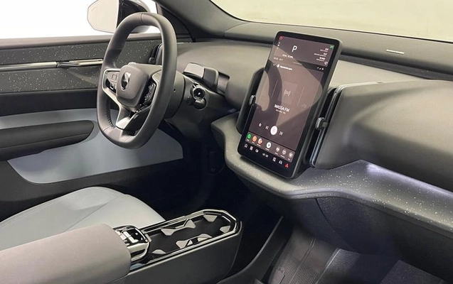 imagem-https://www.socarrao.com.br/sc-vehicle-images-prod/4000619/1790197939832-8464331_20_B_fca2fc5895.jpeg