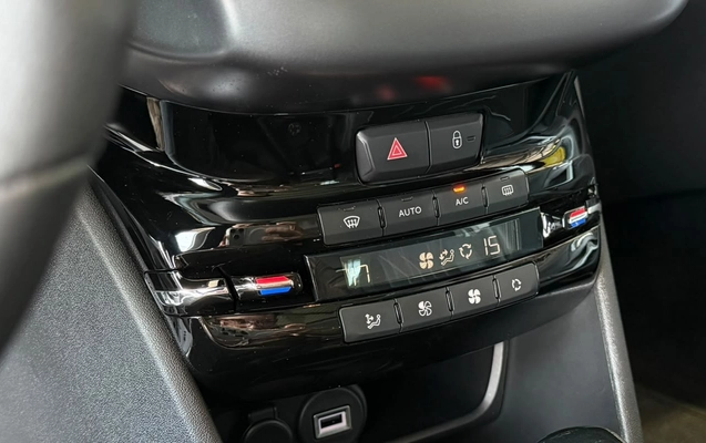 imagem-https://www.socarrao.com.br/sc-vehicle-images-prod/4000646/1790009082843-V2hhdHNBcHAgSW1hZ2UgMjAyNi0wOS0yMSBhdCAxMy4xOS4zOC5qcGVn.jpeg