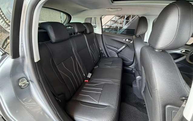 imagem-https://www.socarrao.com.br/sc-vehicle-images-prod/4000646/1790009083458-V2hhdHNBcHAgSW1hZ2UgMjAyNi0wOS0yMSBhdCAxMy4xOS40NC5qcGVn.jpeg