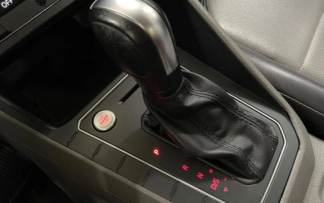 imagem-https://www.socarrao.com.br/sc-vehicle-images-prod/4000724/1790009471478-8496591_10_B_4dc0ee4b36.jpeg