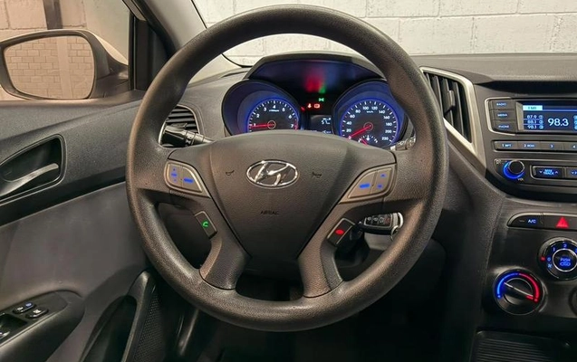 imagem-https://www.socarrao.com.br/sc-vehicle-images-prod/4000799/1790009293667-8486088_8_B_66982199ab.jpeg