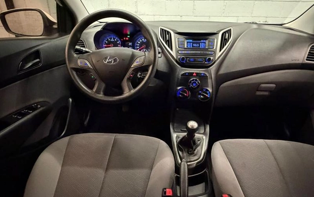 imagem-https://www.socarrao.com.br/sc-vehicle-images-prod/4000799/1790009293672-8486088_11_B_8017c0427b.jpeg