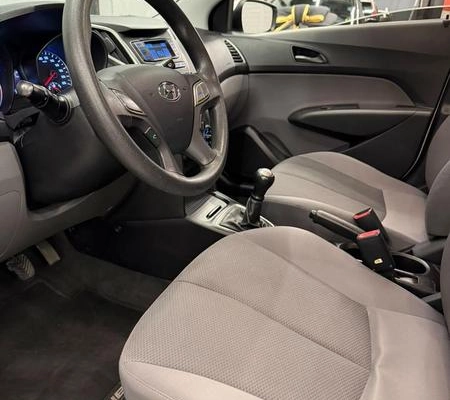 imagem-https://www.socarrao.com.br/sc-vehicle-images-prod/4000799/1790009293673-8486088_9_B_3272d58be9.jpeg