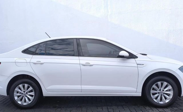 imagem-https://www.socarrao.com.br/sc-vehicle-images-prod/4000819/1790009307104-8490396_0_B_fdd8c7d31a.jpg