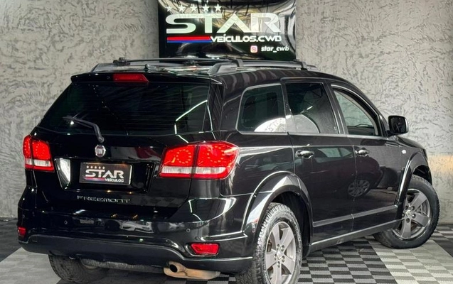 imagem-https://www.socarrao.com.br/sc-vehicle-images-prod/4000882/1790009435465-7128996_7_B_b372f59342.jpeg