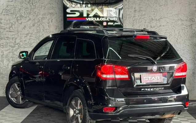 imagem-https://www.socarrao.com.br/sc-vehicle-images-prod/4000882/1790009435468-7128996_3_B_e216c8b900.jpeg