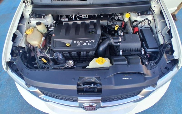 imagem-https://www.socarrao.com.br/sc-vehicle-images-prod/4000932/1790109855624-8486345_23_B_4c89c88101.jpeg