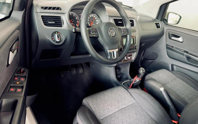 imagem-https://www.socarrao.com.br/sc-vehicle-images-prod/4001232/1790010202888-8311497_7_B_fe5464e812.jpeg