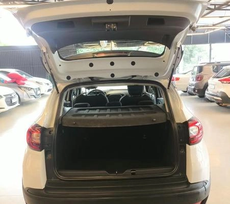 imagem-https://www.socarrao.com.br/sc-vehicle-images-prod/4001233/1790010205992-8416015_5_B_17c86738b3.jpeg