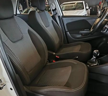 imagem-https://www.socarrao.com.br/sc-vehicle-images-prod/4001233/1790010205992-8416015_7_B_26e2385b8e.jpeg
