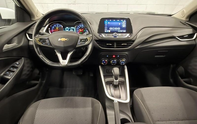 imagem-https://www.socarrao.com.br/sc-vehicle-images-prod/4001304/1790010491732-8442321_14_B_9b764700aa.jpeg